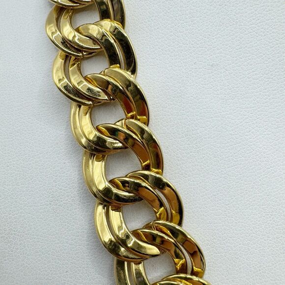 Monet Vtg Gold Tone Double Link Chain Necklace And Earrings Set Mob Wife Chunky - Picture 8 of 8